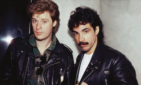 Daryl Hall and John Oates at the Whitehall Hotel on 5 November 1981 in Chicago, Illinois. 