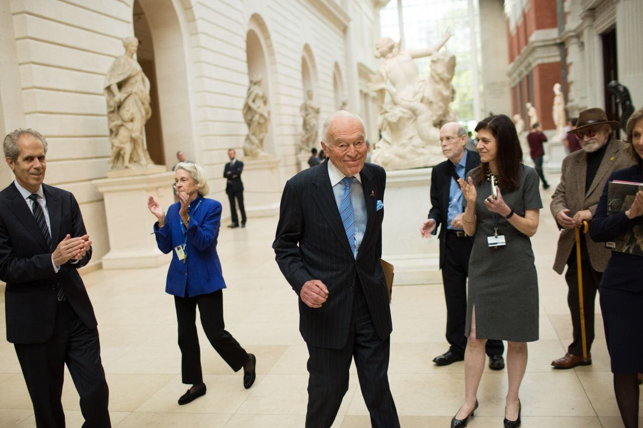 Leonard Lauder, Who Turned His Mother's Beauty Business Into a Global  Empire, Dies at 92 - tovima.com