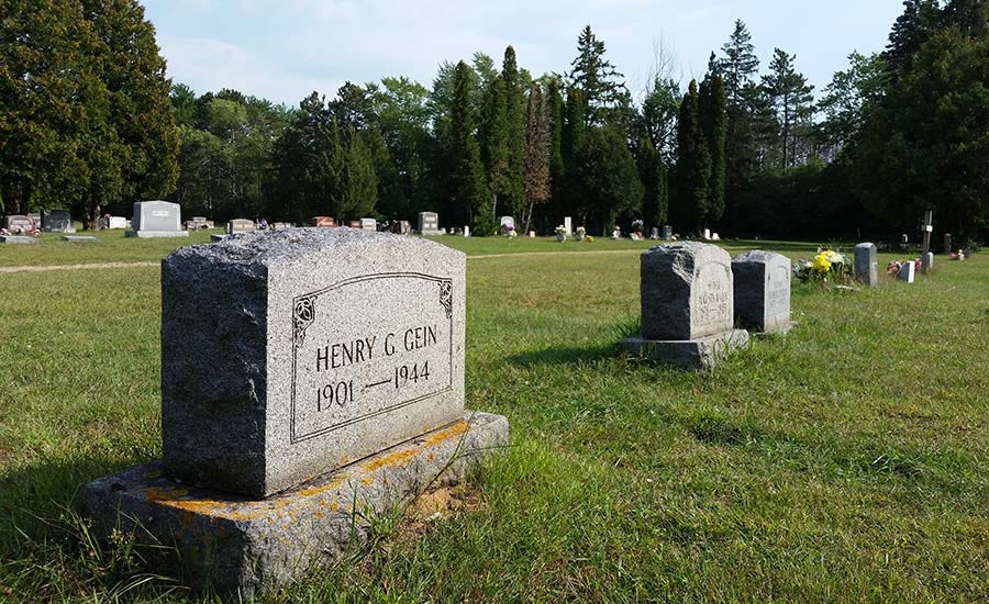 Ed Gein's grave