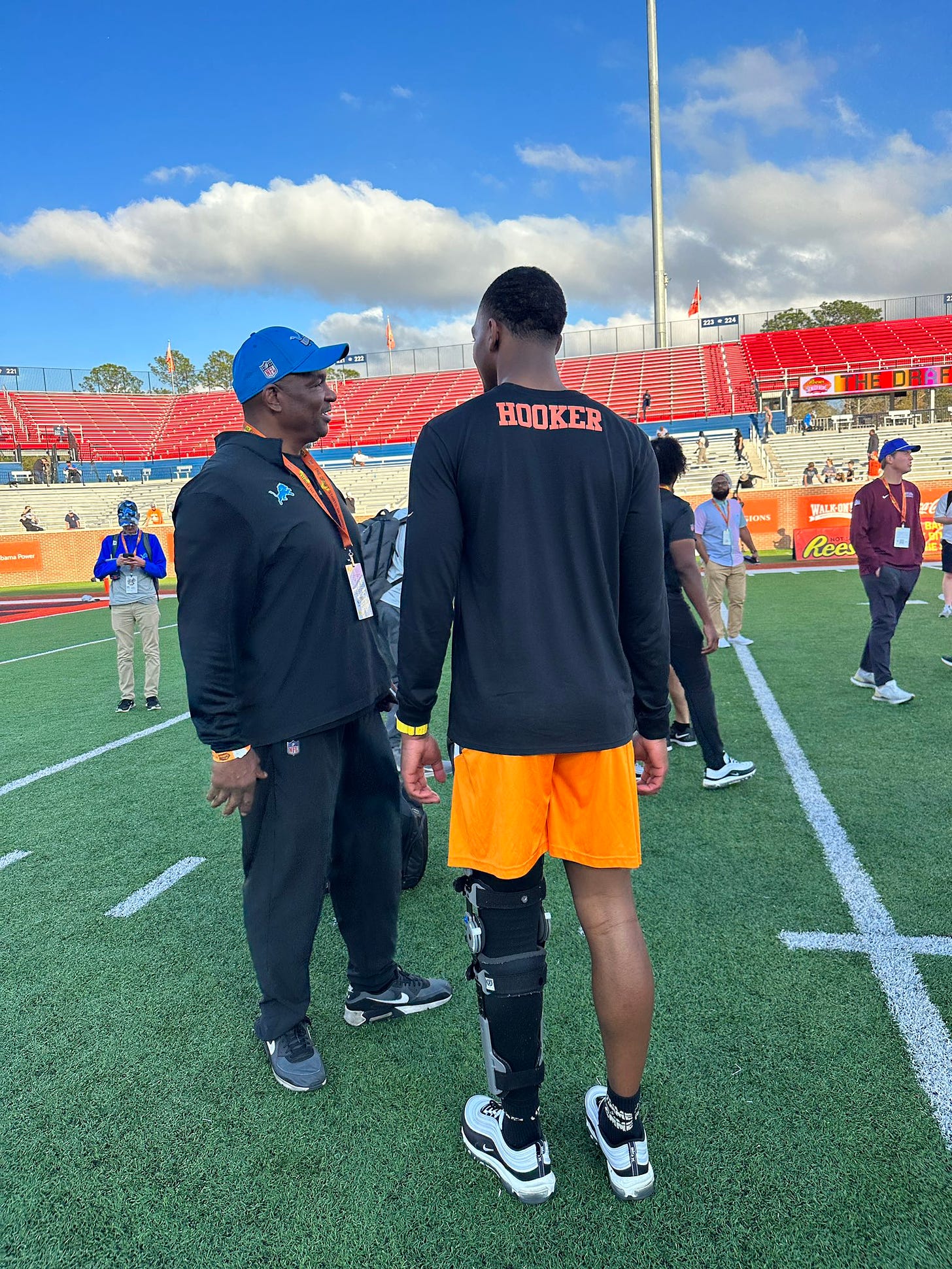 Lions spend extra time with Tennessee QB Hendon Hooker at Senior Bowl