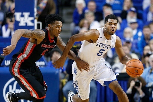 kentucky defeats bulldogs basketball 2015