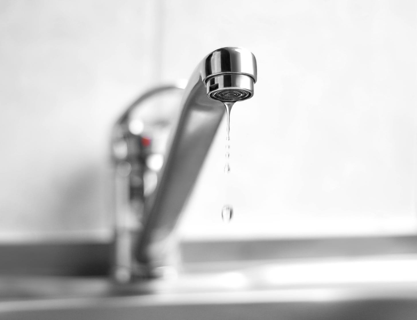 Leaky Faucet Repair Troubleshooting Tips
