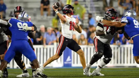 Caden Veltkamp vs. MTSU