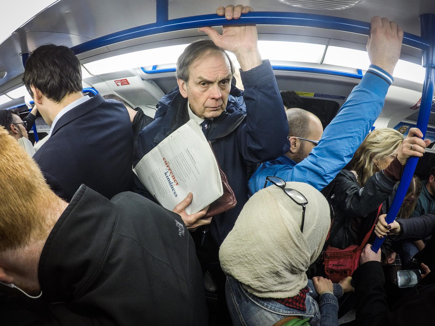 Fascinating photos reveal the cramped life of a London commuter with  passengers crammed like 'sardines' at rush-hour | The Sun