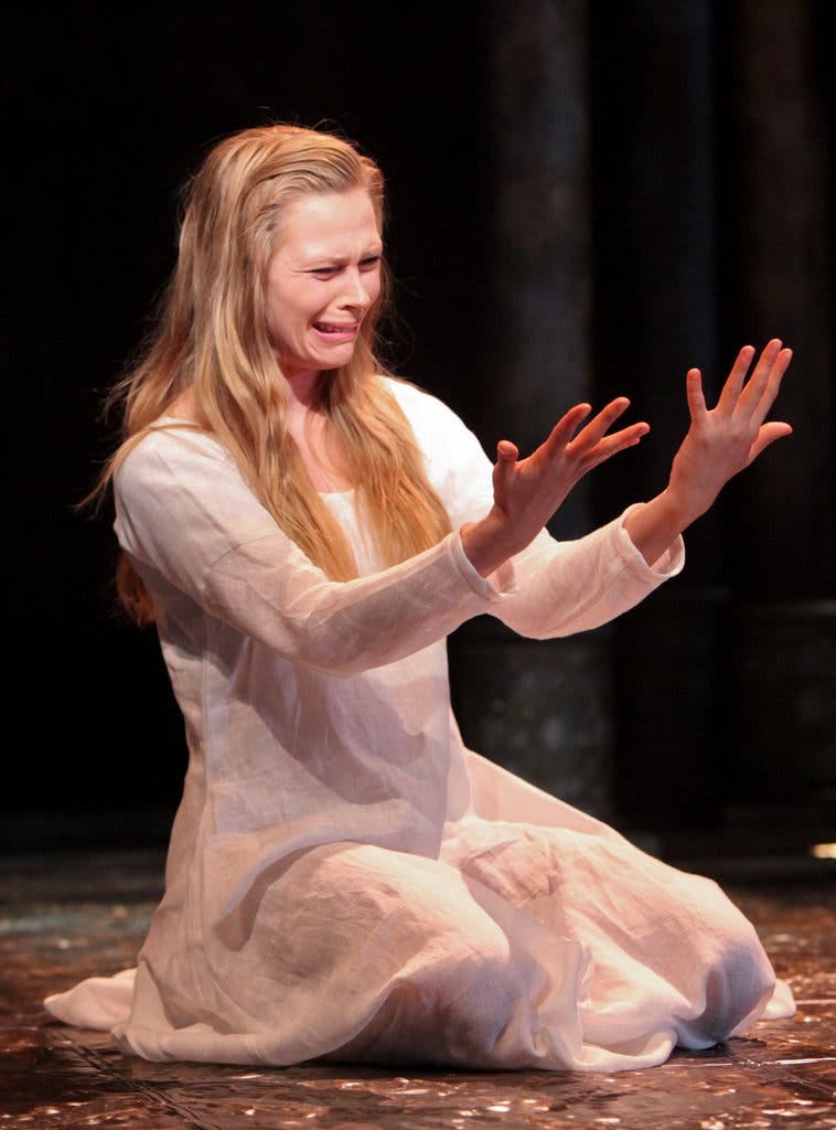 Macbeth' Opens at the Duke on 42nd Street - Review - The New York Times