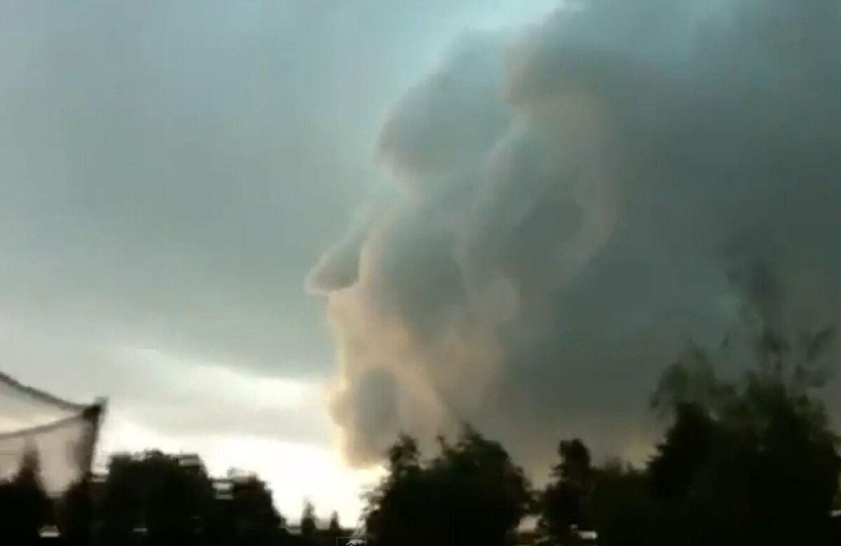 Video: Ghostly cloud faces appear over New Brunswick