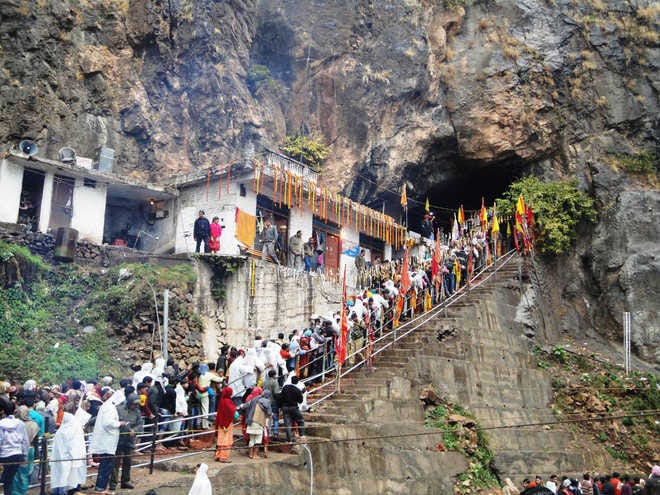 Book 3 Days Shiv Khori Tour Package