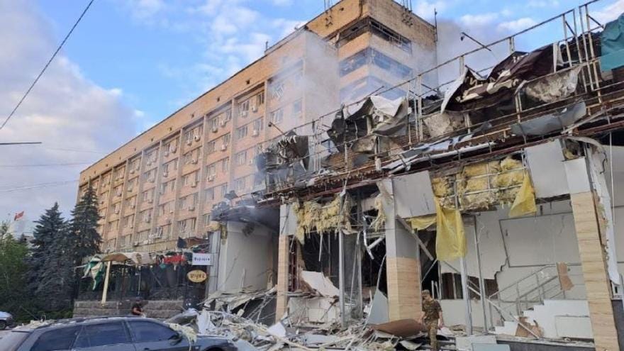 Los fallecidos por el derrumbe de un edificio en Alejandría suman ya nueve  - Información