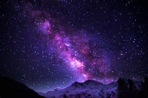 File:Milky Way Galaxy shimmering over Nanga Parbat, Pakistan.jpg ...