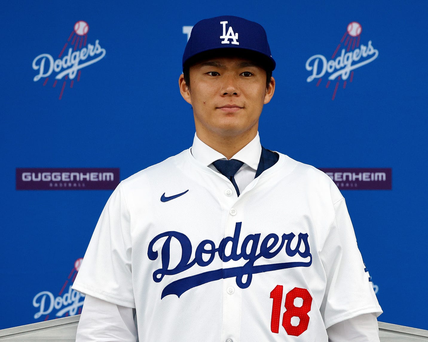 Yoshinobu Yamamoto in a Dodgers jersey