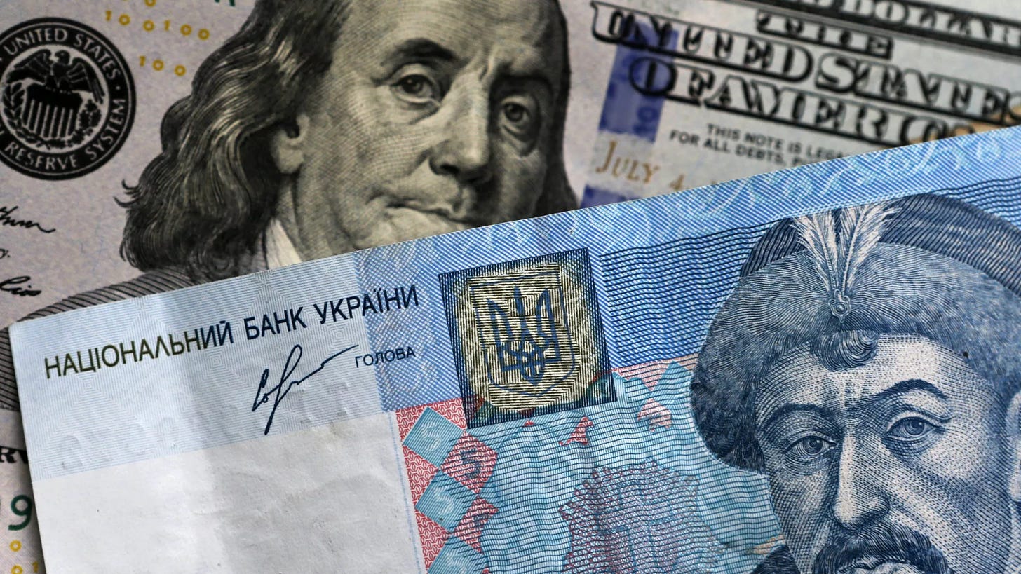 US and Ukrainian notes and coins - Sputnik International, 1920, 14.09.2023