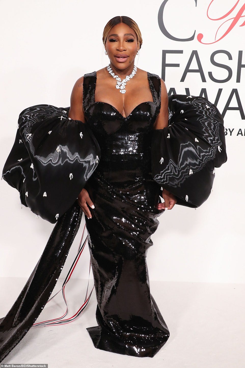 Serena Williams puts on a VERY busty display in a black sequined gown at  the CFDA Fashion Awards... three months after welcoming second child |  Daily Mail Online