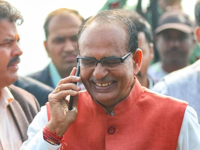 BJP CM Name Announcement In Madhya Pradesh Shivraj Singh Chouhan BJP Bhopal  | MP CM Name: मध्य प्रदेश में कौन होगा अगला CM? शिवराज सिंह चौहान ने दिया  ये दो टूक जवाब