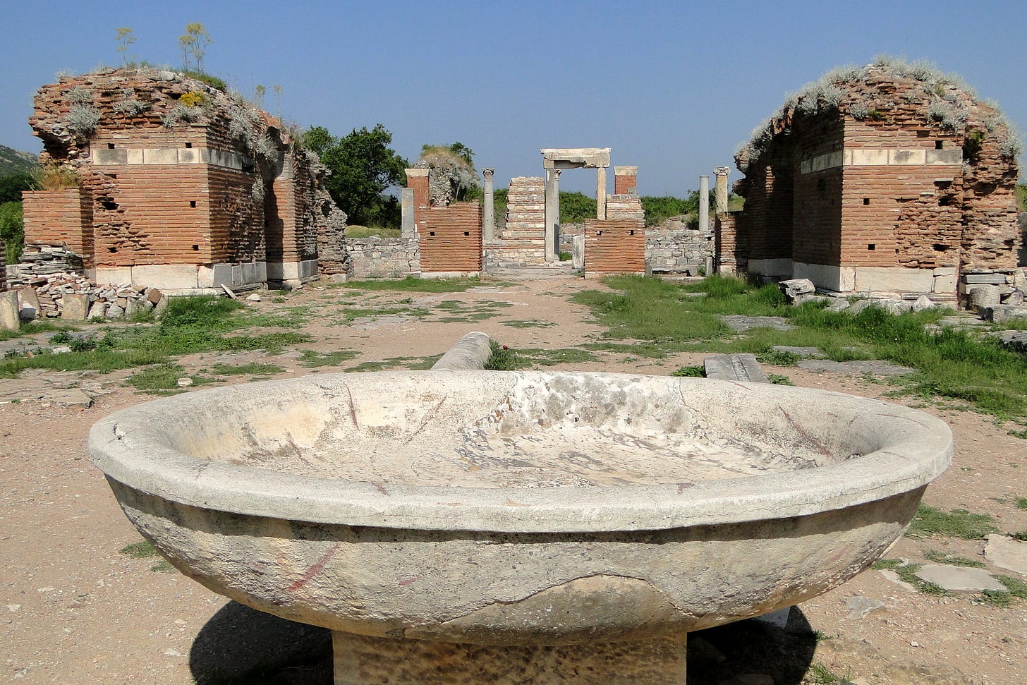 File:Church of Mary - Efes (Ephesus) - Turkey - 01 (5754953364).jpg -  Wikimedia Commons