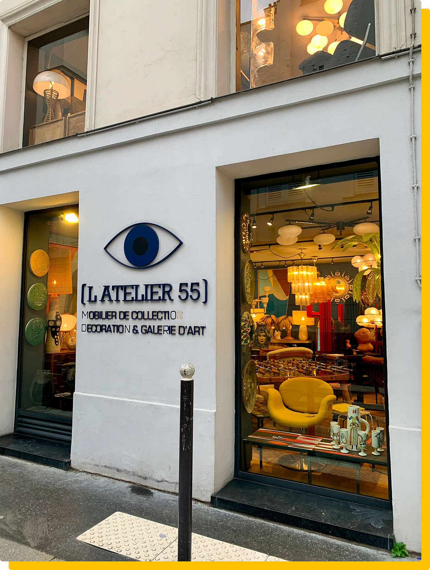 Photo of a colorful Parisian storefront