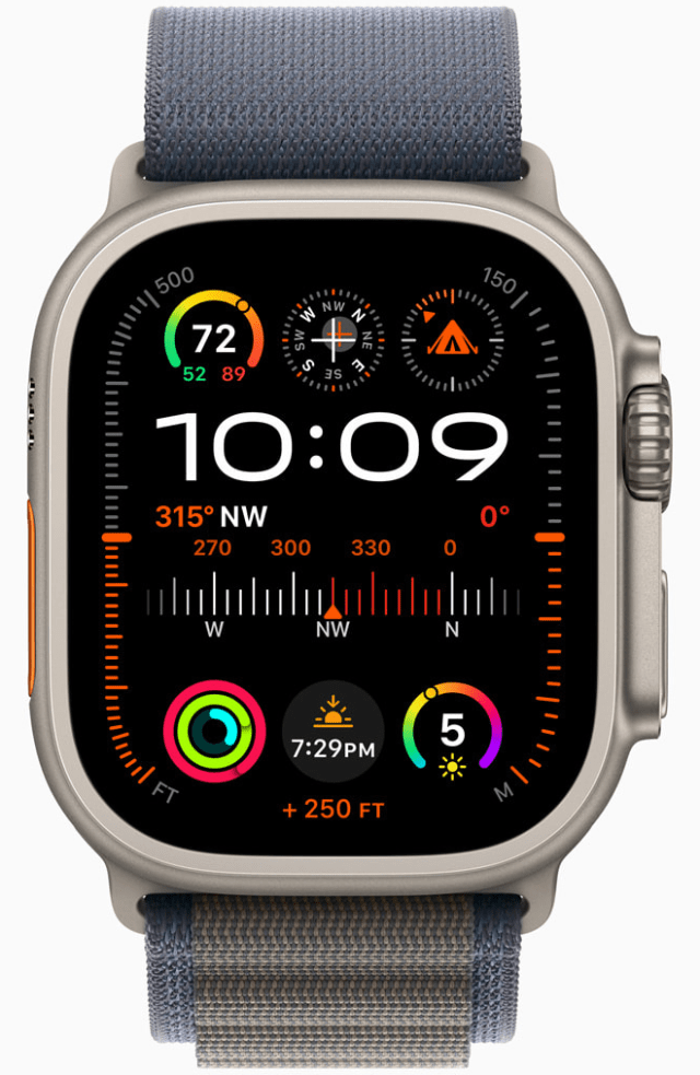 The new Modular Ultra watch face takes advantage of the large display, using the outermost edge to present real-time data like altitude, depth, or the passing seconds.