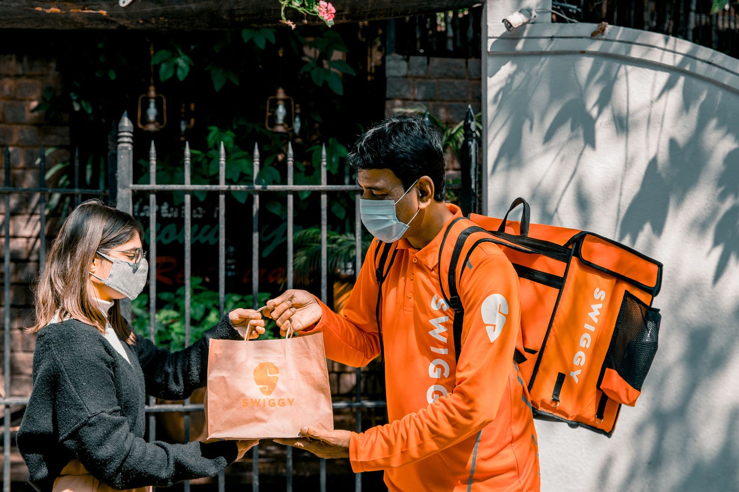 Swiggy's Instamart Hits Record Orders Per Minute This Raksha Bandhan!