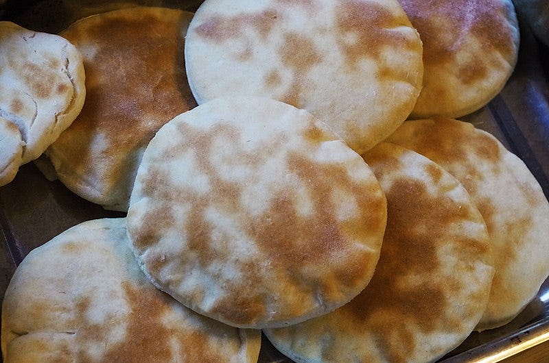 File:Arabic Bread Pita.jpg