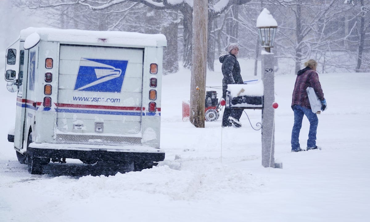 Trump eyes privatizing United States Postal Service during second term | US  Postal Service | The Guardian