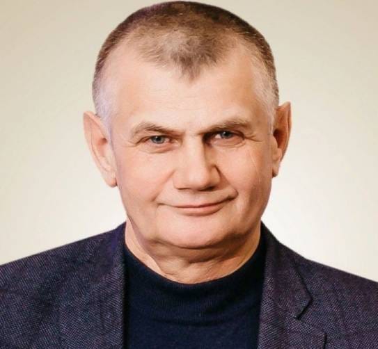 В Брянске в возрасте 64 лет умер адвокат Владимир Емельянов