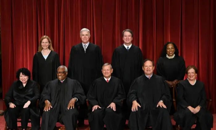 Supreme Court Majority Says States Can’t Remove Any Federal Candidate, 4 Justices Disagree