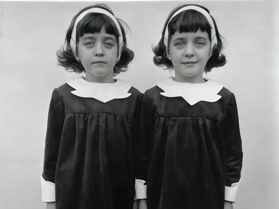 The photograph that inspired the twins in ‘The Shining’