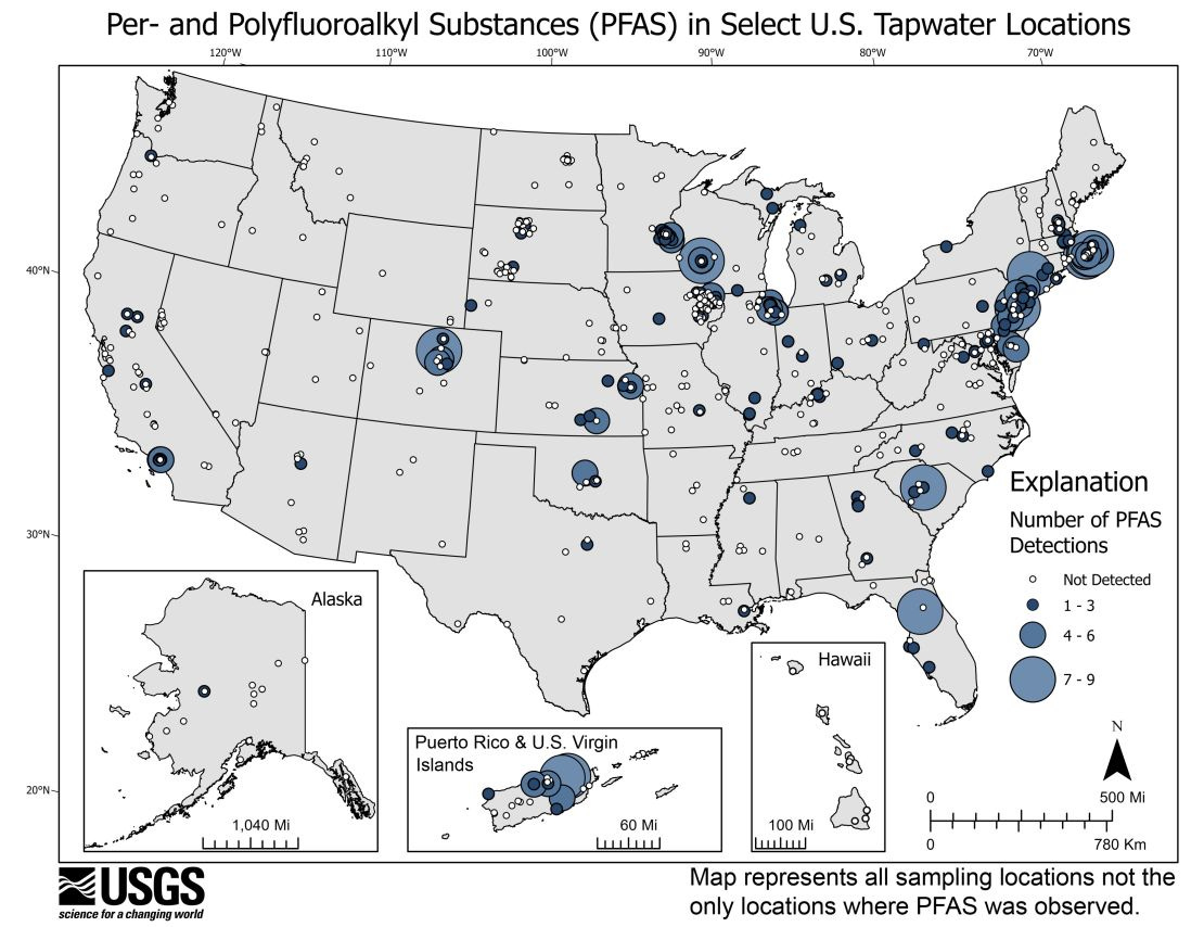 This US Geological Survey map shows the number of PFAS detected in tap water samples from select sites across the nation. The findings are based on a USGS study of samples taken between 2016 and 2021 from private and public supplies at 716 locations. The map does not represent the only locations in the US with PFAS. <strong><em> </em></strong>