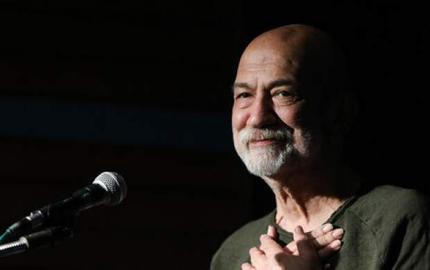 Acclaimed Iranian actor and director Atila Pesyani died in France after a long battle with eye cancer. He was 66