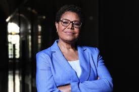 Karen Bass got a USC degree for free. It's now pulling her into a federal  corruption case