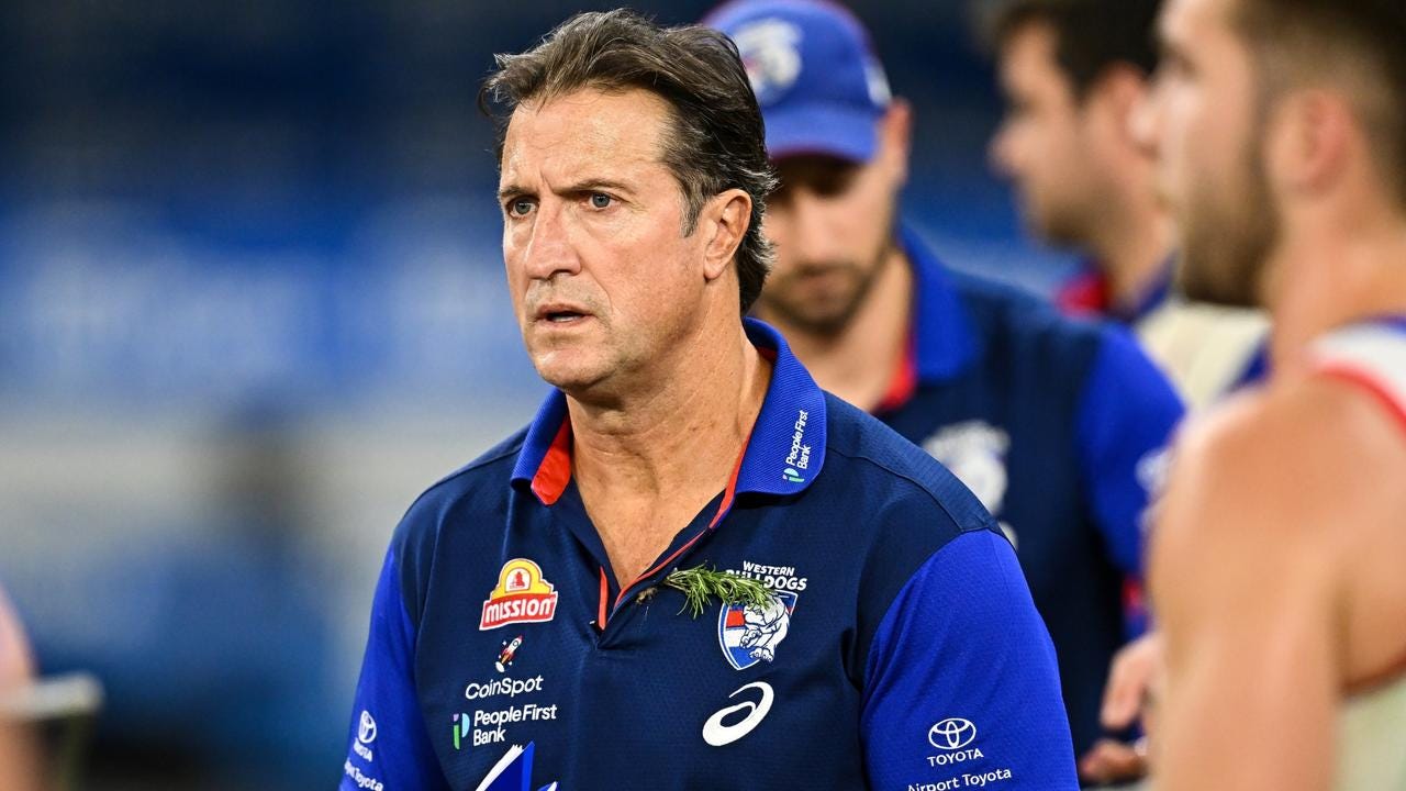 AFL news 2024: Luke Beveridge responds to claims of player unrest from Sam  Draper podcast