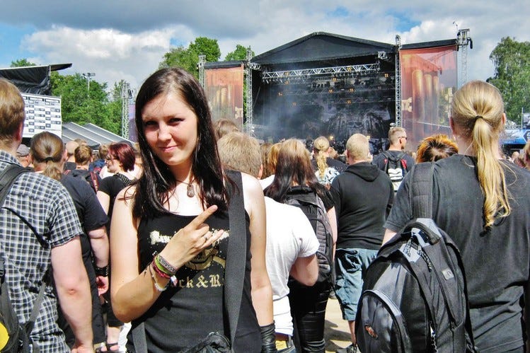 Heavy-Metal Fans Learn the Language of Hevibändi - WSJ