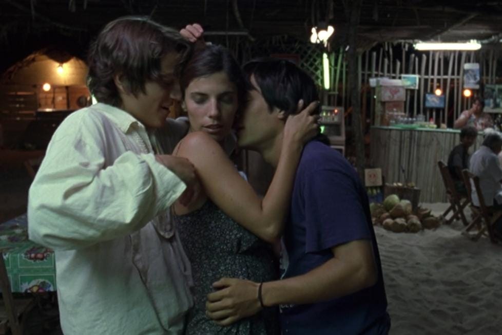 15 Years Later, 'Y Tu Mama Tambien' Still Has the Hottest 3-Way Sex Scene  in Movie History | Decider