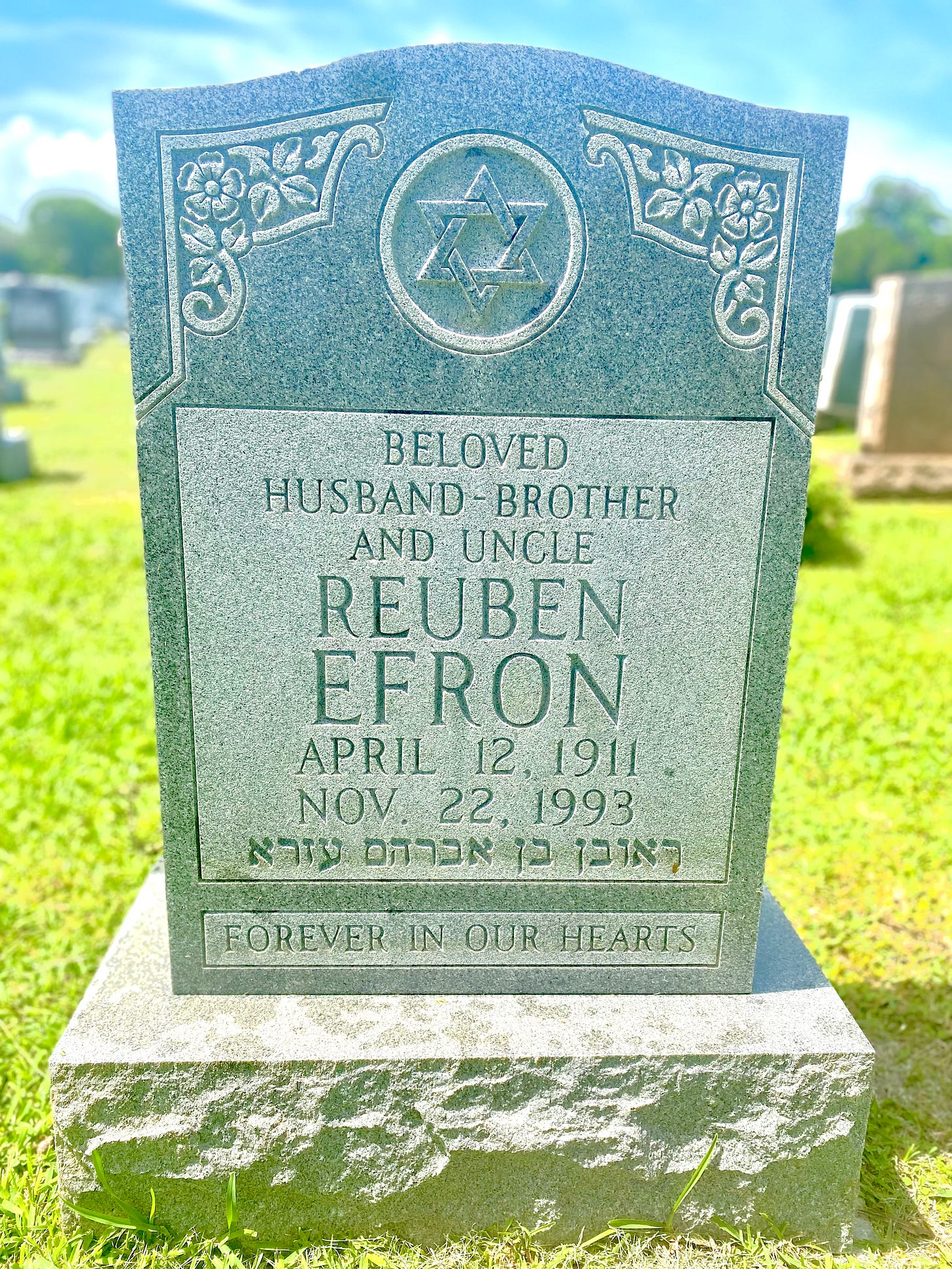 Efron grave
