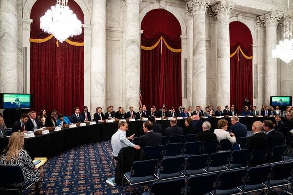 The A.I. forum was held in the Senate office building’s Kennedy Caucus Room, where hearings on the sinking of the Titanic, the bombing of Pearl Harbor and the Watergate scandal unfolded.