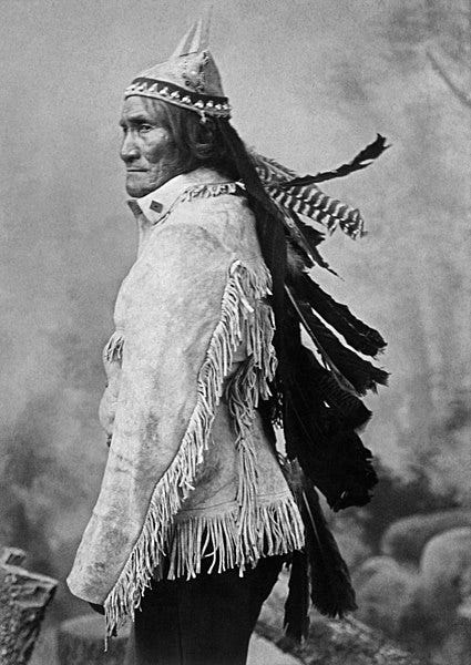 File:Geronimo (From L. D. Greene Album) - NARA - 533082restoredh.jpg