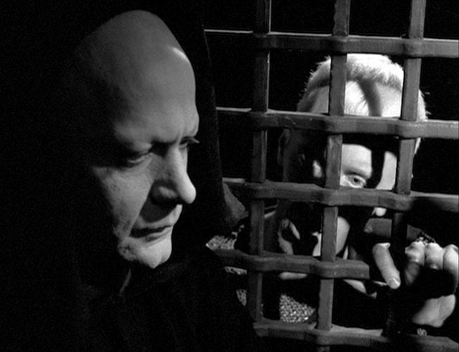 I met Death Today. We are Playing Chess”: The Seventh Seal (1957) – I Hated  Black And White Movies