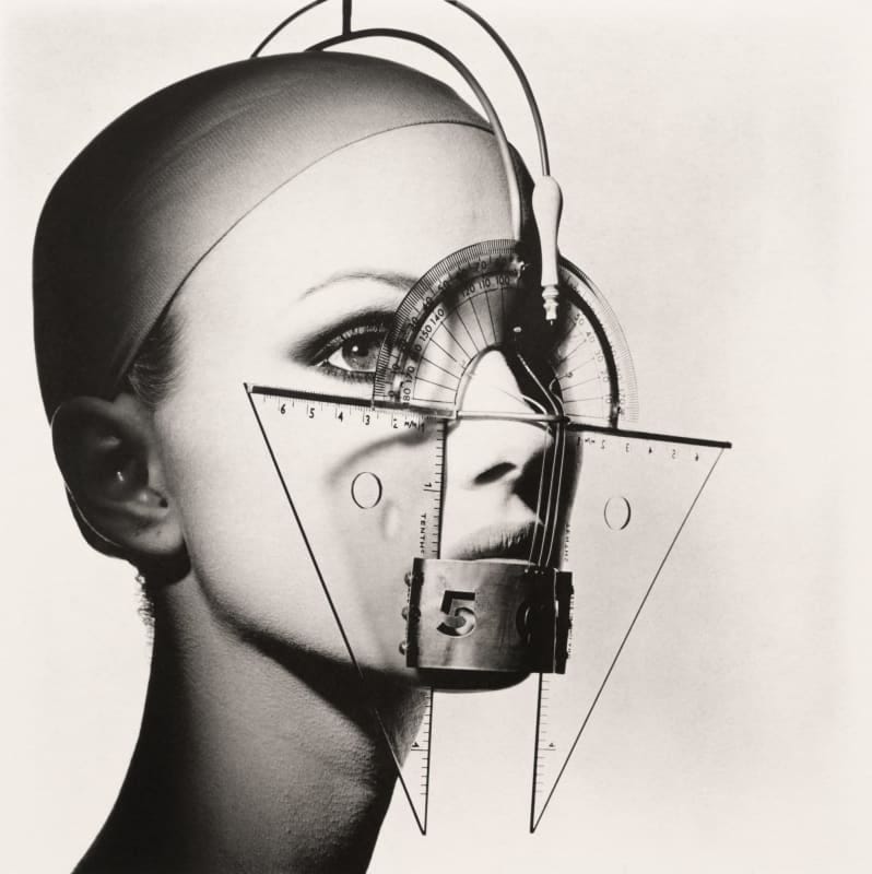 Irving Penn Show Curated by Tom Pecheux 'Edge of Beauty' | Exhibition at  Thaddaeus Ropac in Paris