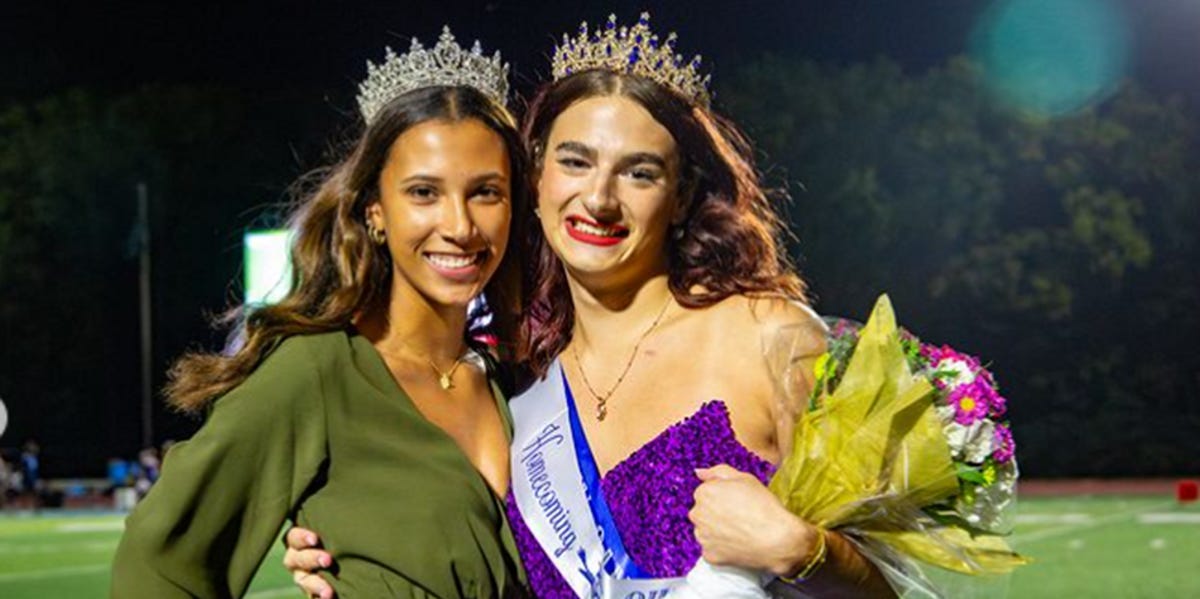 Missouri school crowns male homecoming queen — the second time school has  awarded it to a transgender student | AllSides