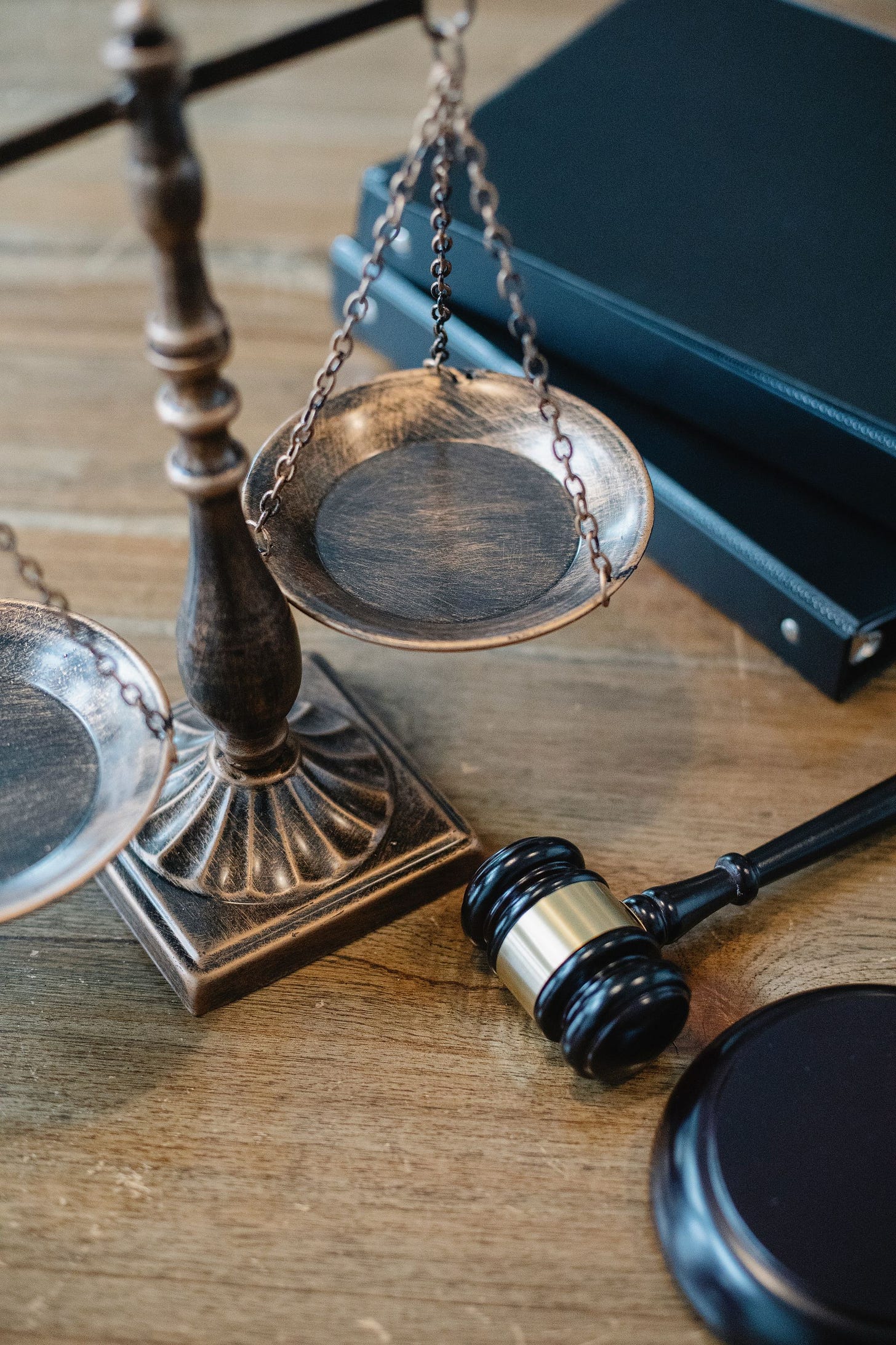 Photo of scales and gavel by Sora Shimazaki from Pexels. 