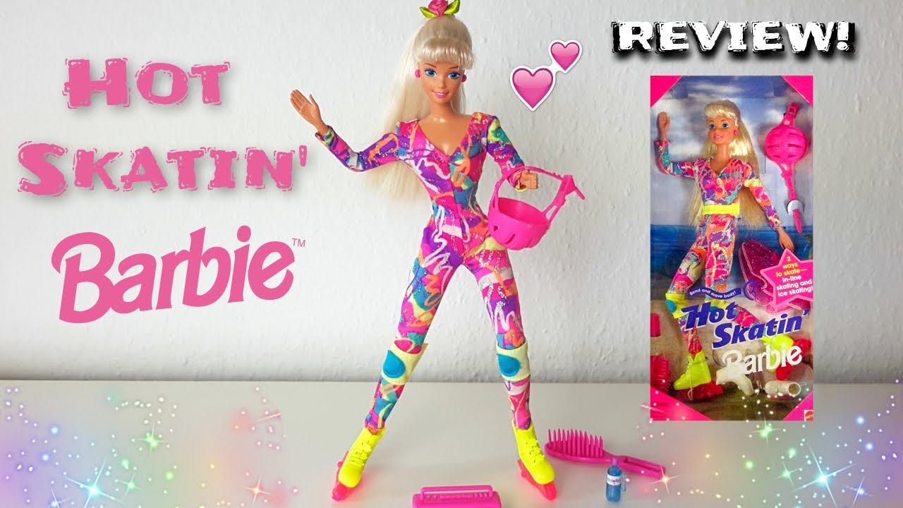 Boneca Barbie patinadora, que veste um macacão bem oitentista com cores vibrantes e patins amarelo neon