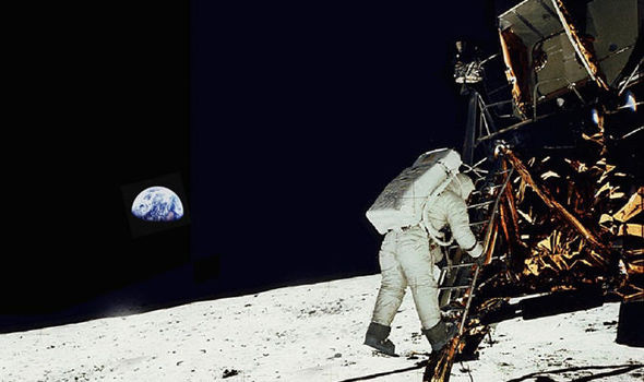 Lunar landings HOAX: Does pic in which Earth appears 'added in' prove ...