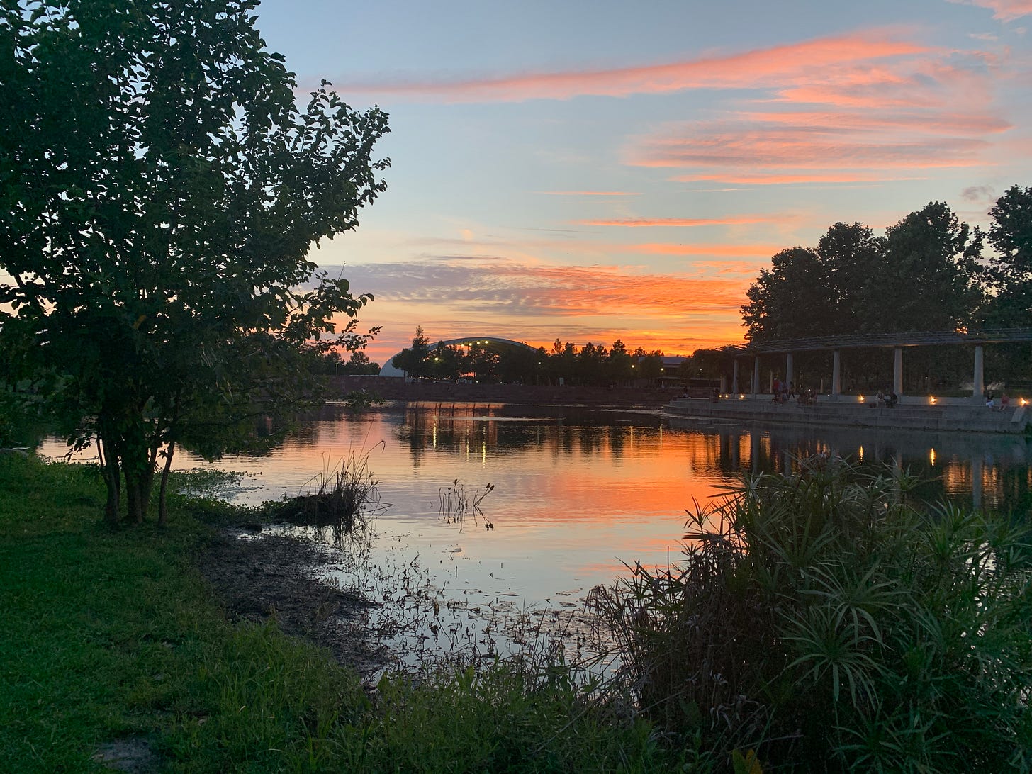 A photo of the pavilion at sunset in Mueller Lake Park.