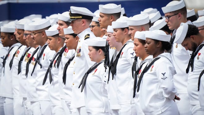 USS Carl M. Levin commissioned, going on active duty in US Navy