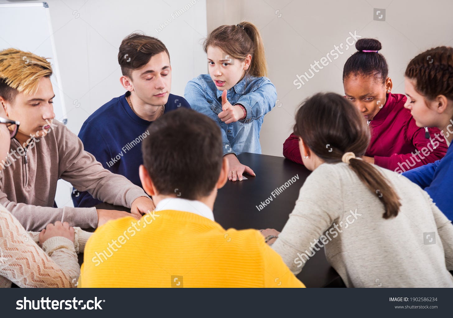 1,658 Playing Mafia Game Images, Stock Photos & Vectors | Shutterstock
