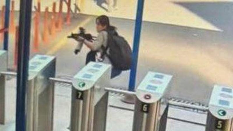 Attentato ad Ankara: morti e feriti nella sede dell'industria aerospaziale.  Al sicuro i tecnici di Leonardo - La Stampa