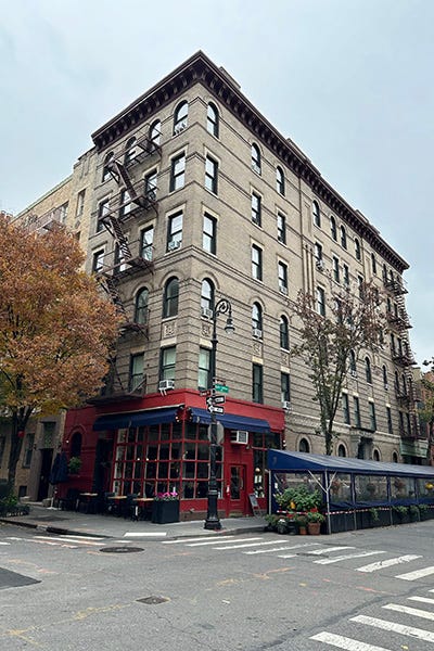 friends apartment west village nyc new york fandom tourism | rmrk*st | Remarkist Magazine