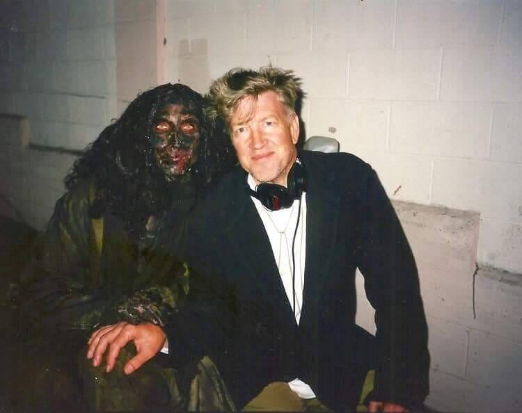 David Lynch and "scary man behind the wall" (played by actress Bonnie  Aarons) - Mulholland Drive (2001) : r/Moviesinthemaking
