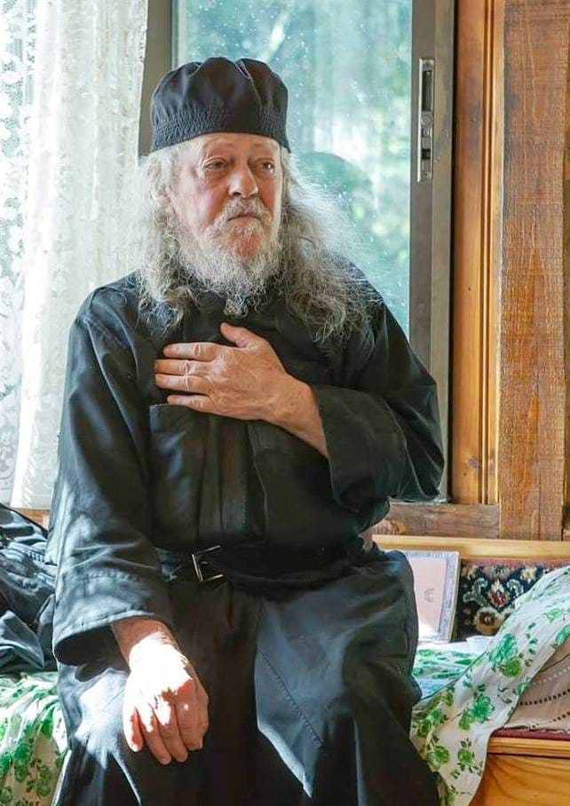 Μοναχός Γαβριήλ, Γέρων Ἱεροῦ Κουτλουμουσιανοῦ Κελλίου Ὁσίου Χριστοδούλου τῆς Πάτμου Μοναχός Γαβριήλ, Γέρων Ἱεροῦ Κουτλουμουσιανοῦ Κελλίου Ὁσίου Χριστοδούλου τῆς Πάτμου