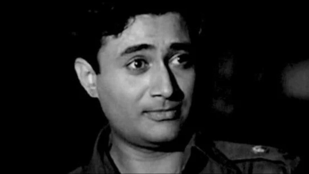 Dev Anand's 40-year old Juhu home to be turned into 22-storey building:  Reports - India Today