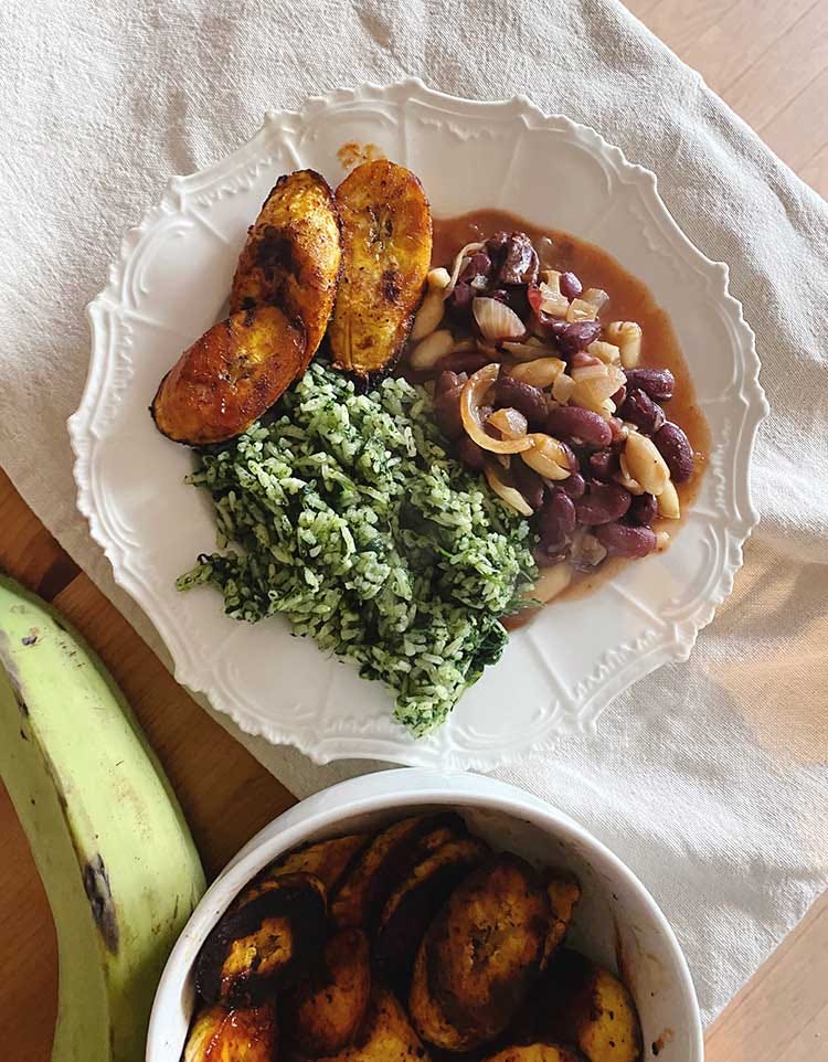 Eden rice with black beans and plantain (Cook as you are)